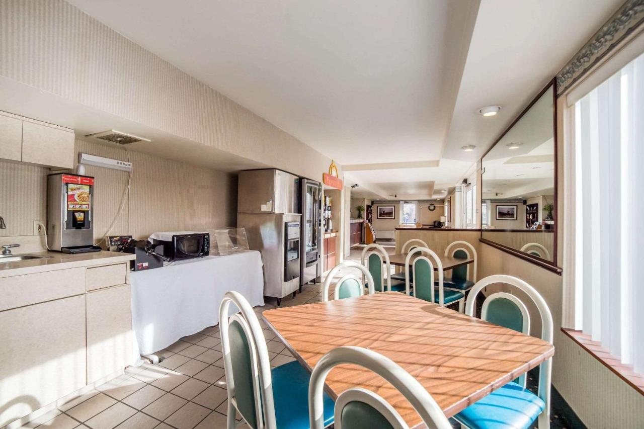 Rodeway Inn & Suites Нампа Екстер'єр фото